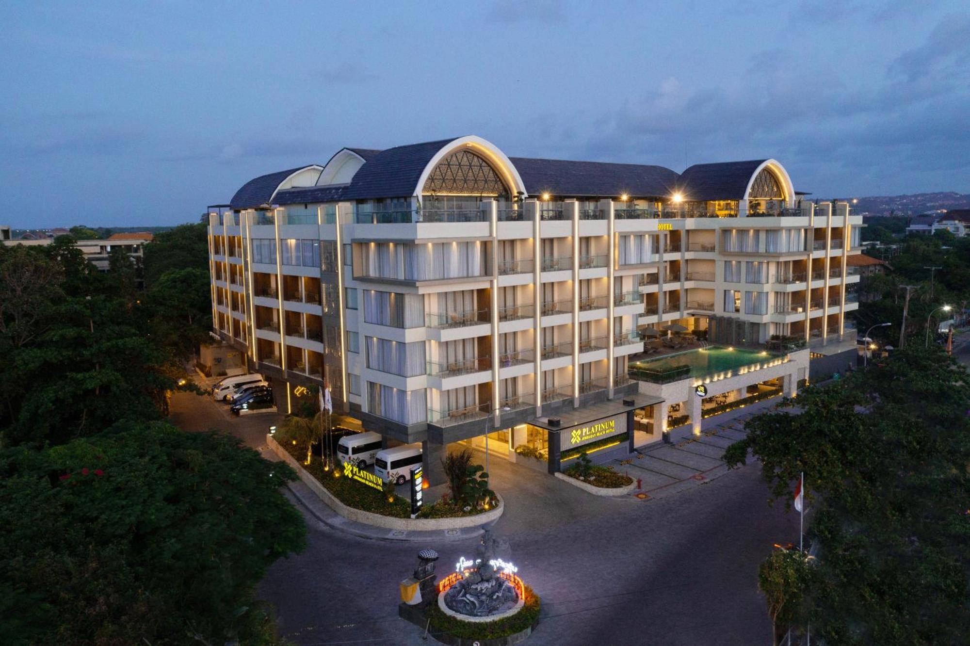 Platinum Hotel Jimbaran Beach Bali Εξωτερικό φωτογραφία