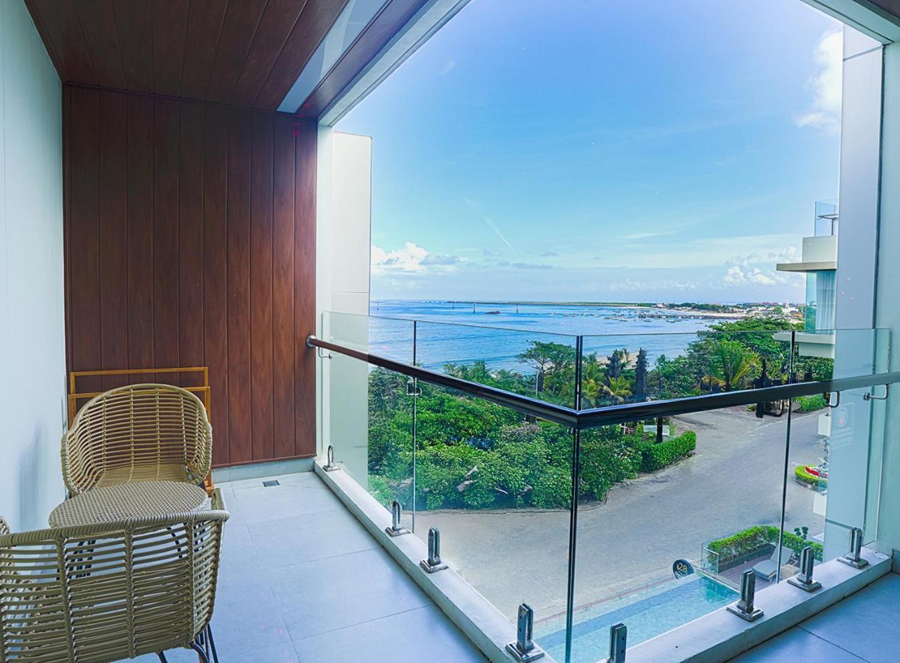 Platinum Hotel Jimbaran Beach Bali Εξωτερικό φωτογραφία